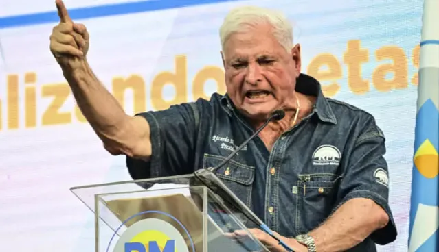 Ex-Panama President Martinelli Was Granted Asylum in Colombia